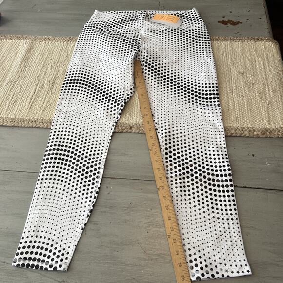 NWT Fabletics Powerhold Legging Sports Bra White Black Stars Dots Set Sz XXL - Picture 4 of 9